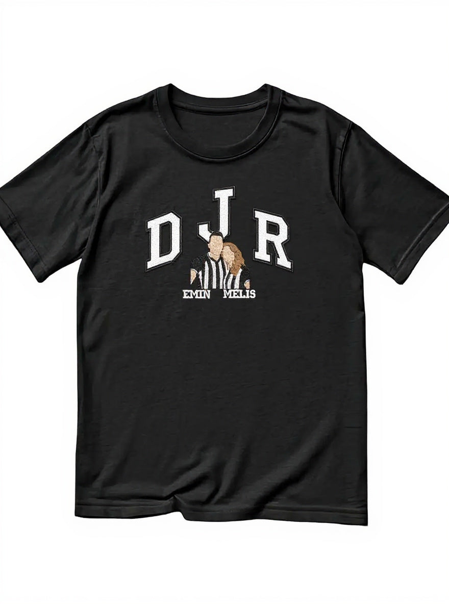 Siyah t-shirt - DJR harfli çift portresi nakış tasarımı